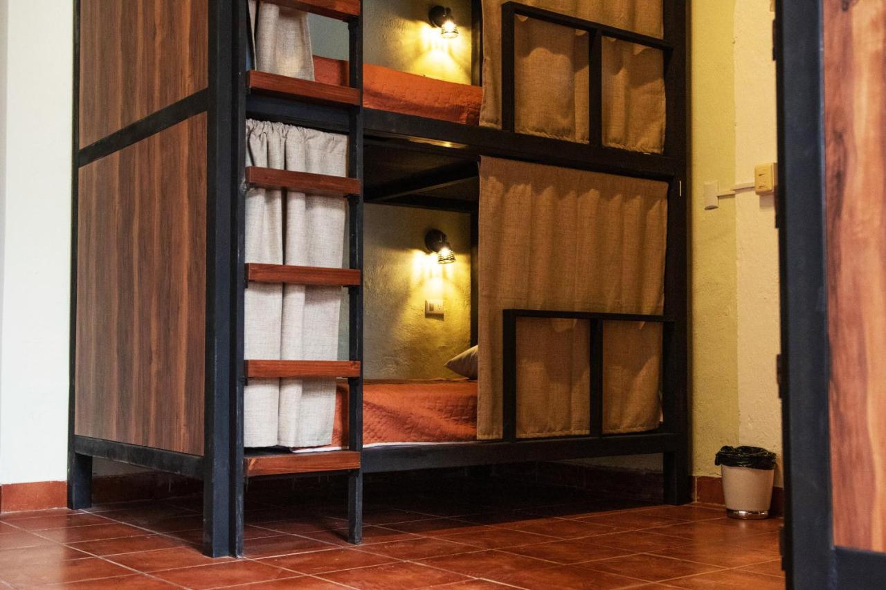 Flore Hostel Antigua Esterno foto